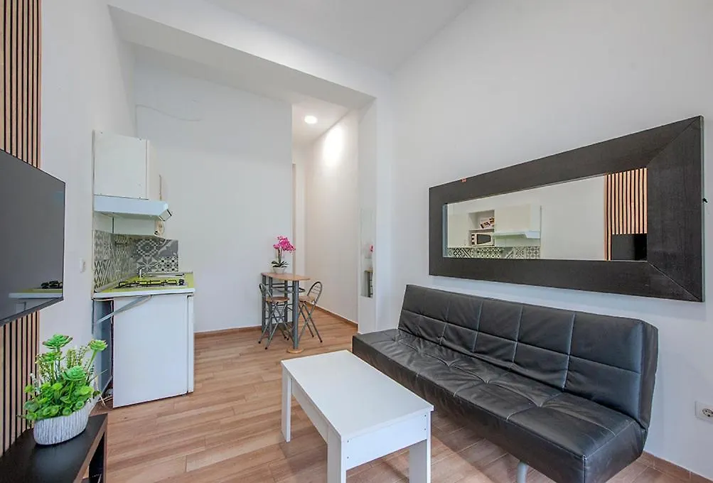 Apartment Apartamento La Palmera B Seville