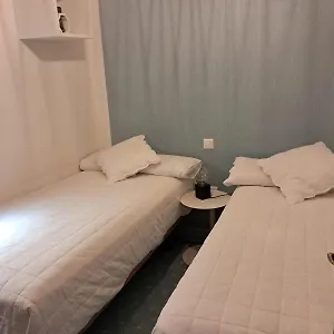  Apartamento Con Solera En El Corazón De Triana